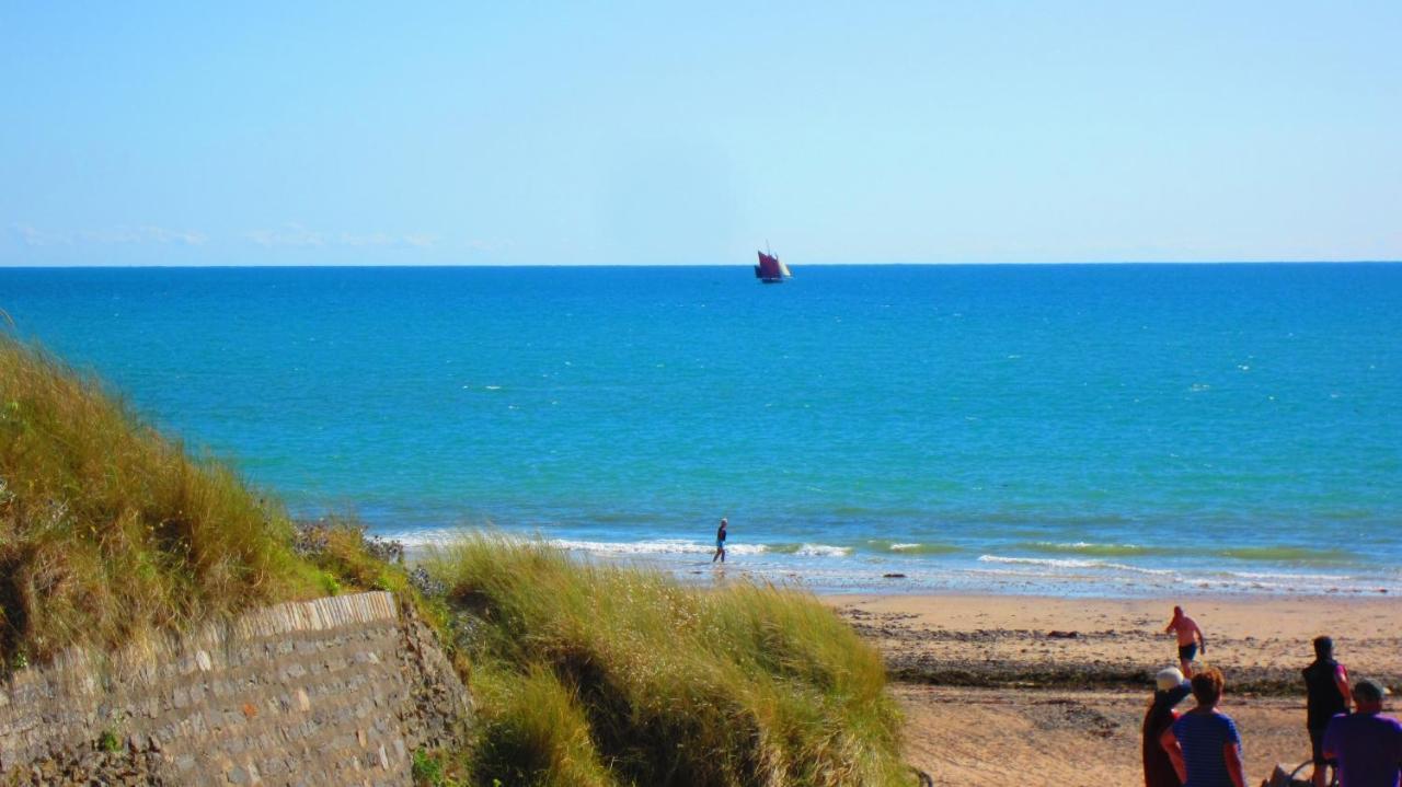 Location Barneville-Carteret à 100m de la plage Saint-Jean-de-la-Rivière Exterior foto